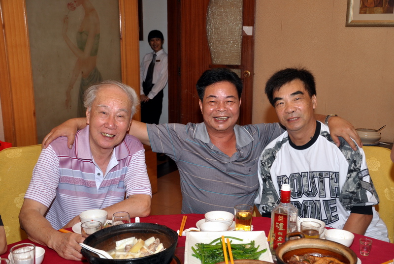 Ƭ 052.jpg
