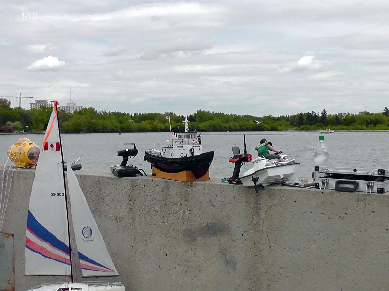 H1590197=.jpg
