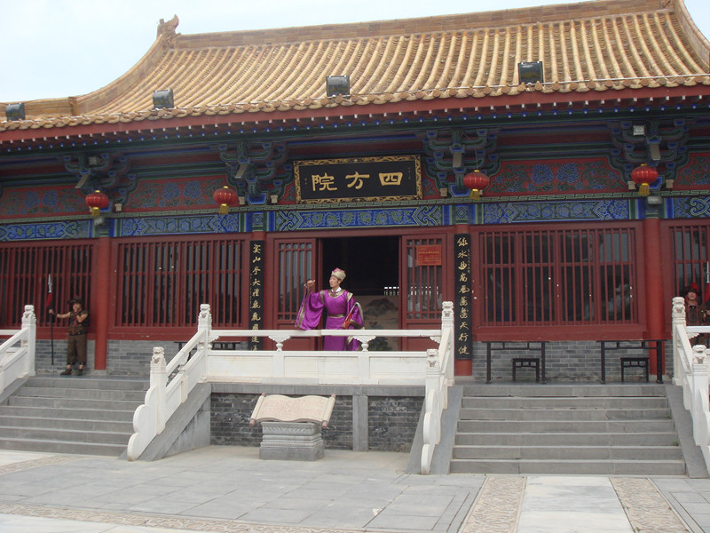 DSC01942_.jpg