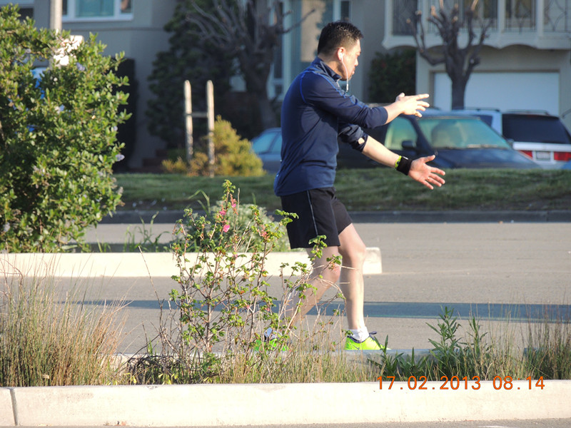 live pictures #3 1056_.jpg