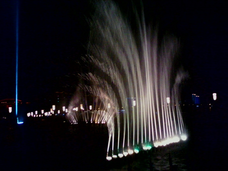 IMG_20130817_203036223_.jpg
