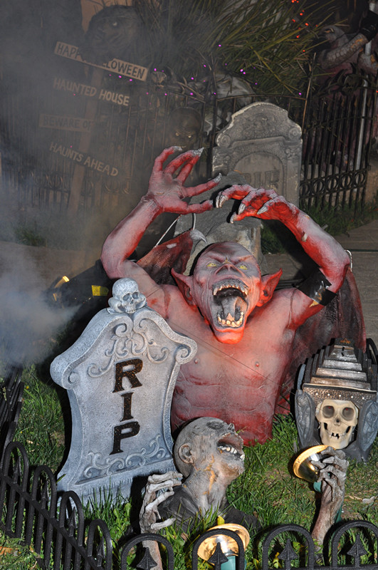 Halloween 013_.jpg
