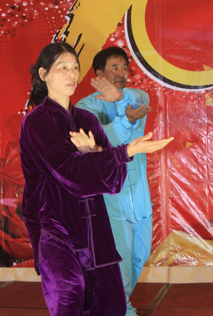 Ƭ 120.jpg