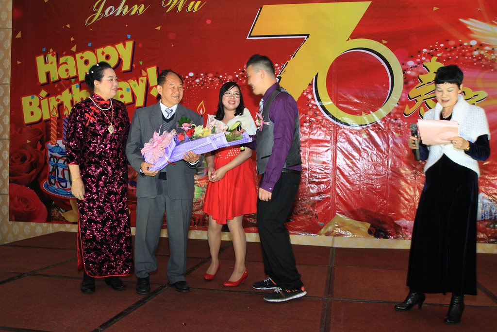 Ƭ 048.jpg
