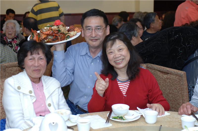 Ƭschoolmate reunion5-22-11 737.jpg