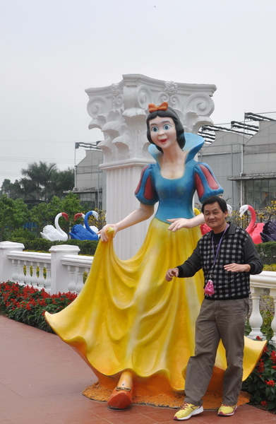 D90 384.jpg