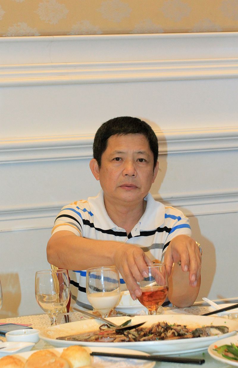 IMG_9912_.jpg