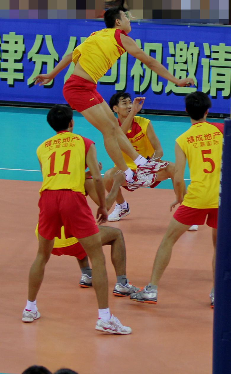 照片2014恳亲会排球决赛 153_副本.jpg