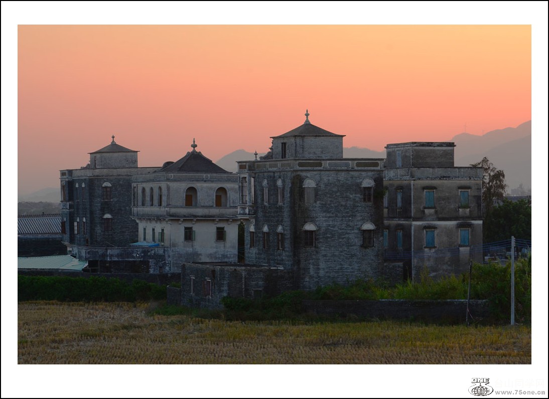 DSC_2754_conew1.jpg