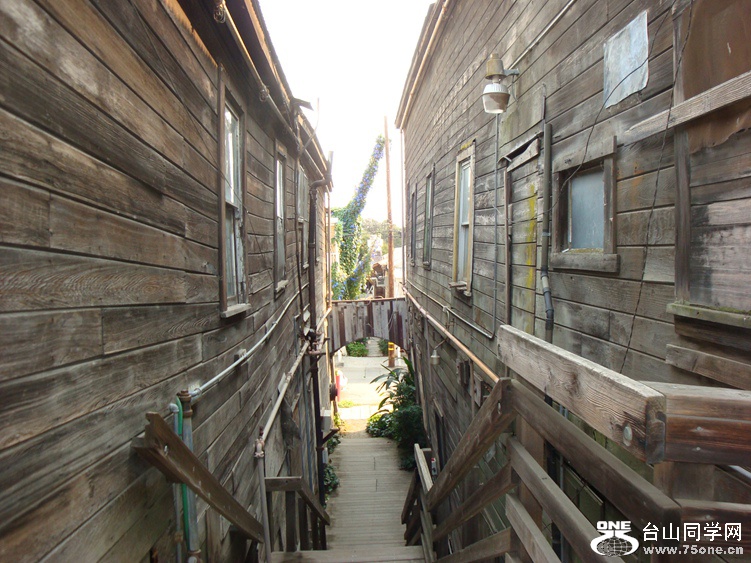 DSC04702_.jpg