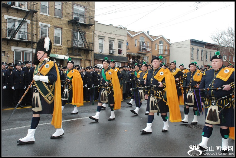 DSC_0175_.jpg