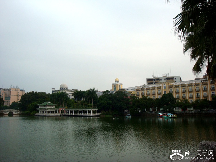 DSC05126_.jpg