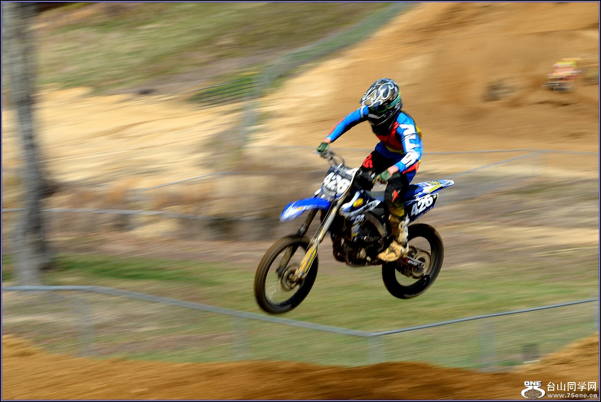 DSC_5109-2_.jpg