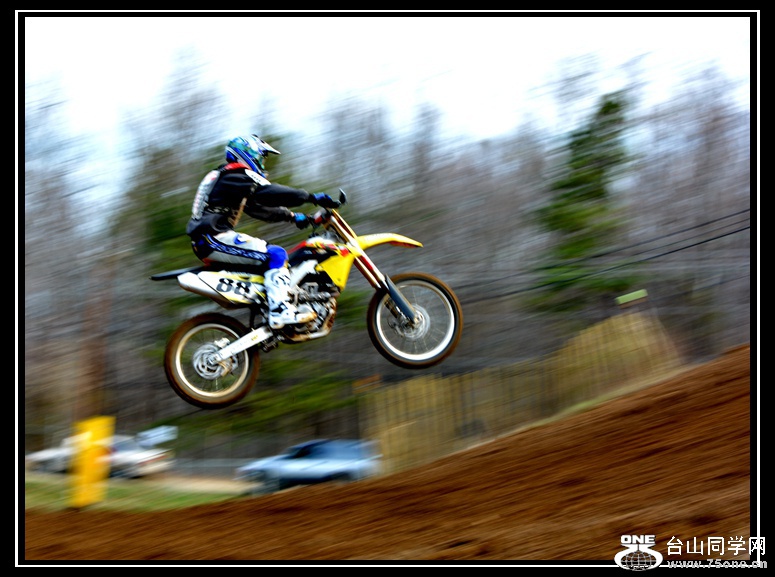 2_5844_94a56da9e1be24d[1].jpg