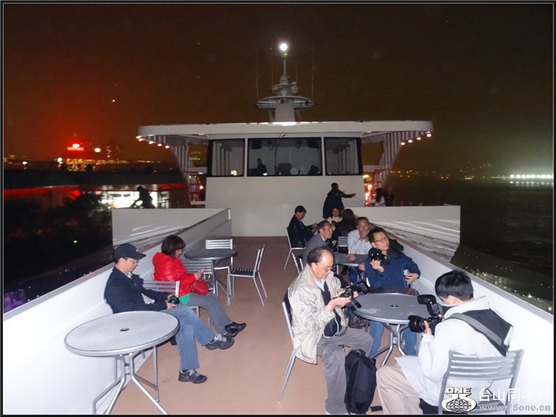 DSC01445_.jpg