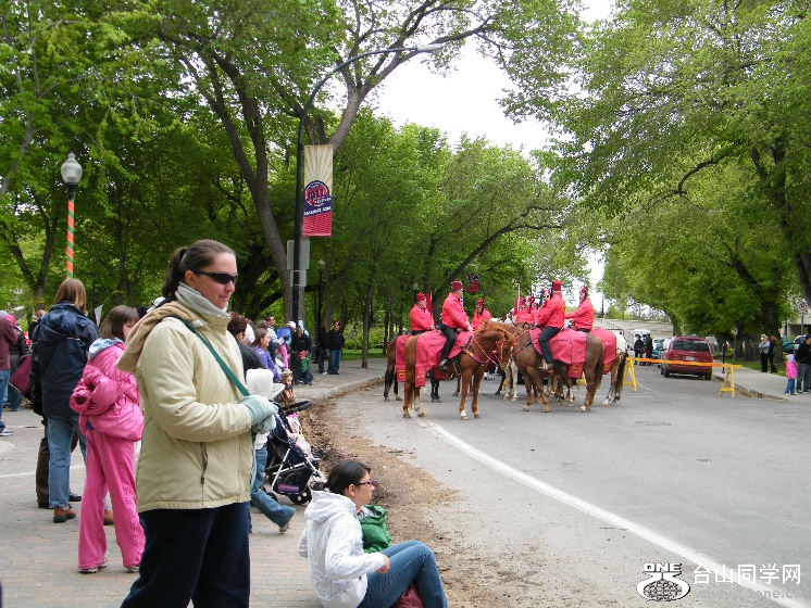 2009_0606desk0025.JPG