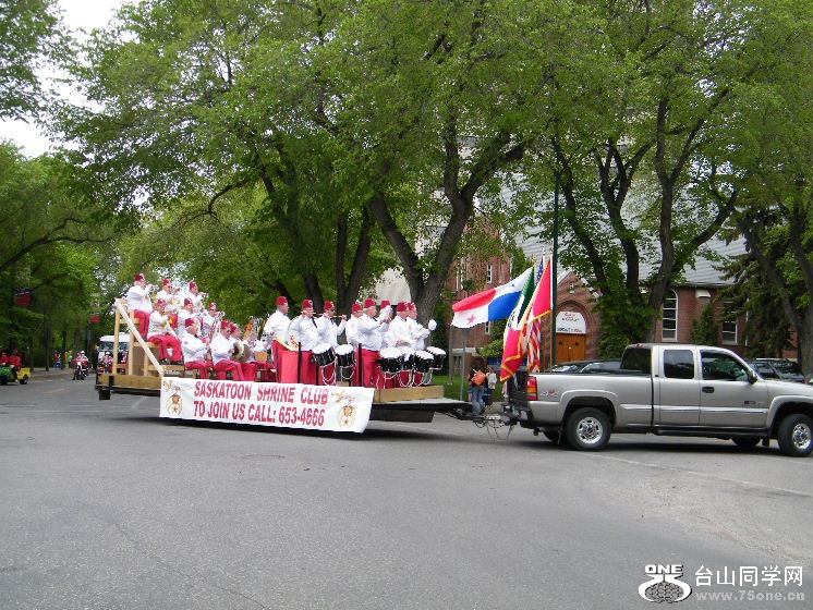 2009_0606desk0034.JPG