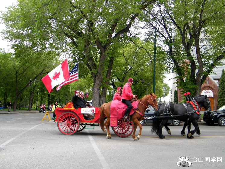 2009_0606desk0037.JPG