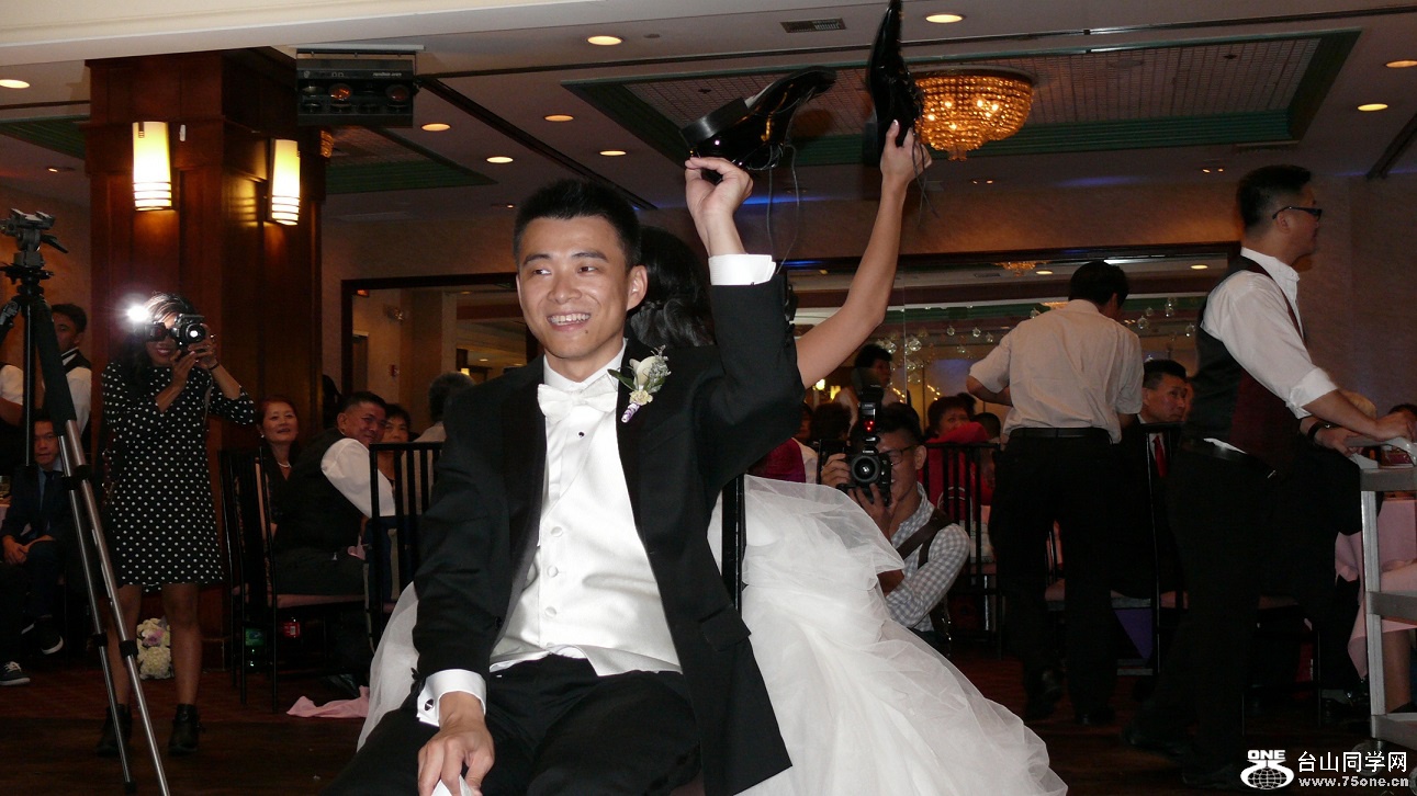 l2430664_conew1.jpg