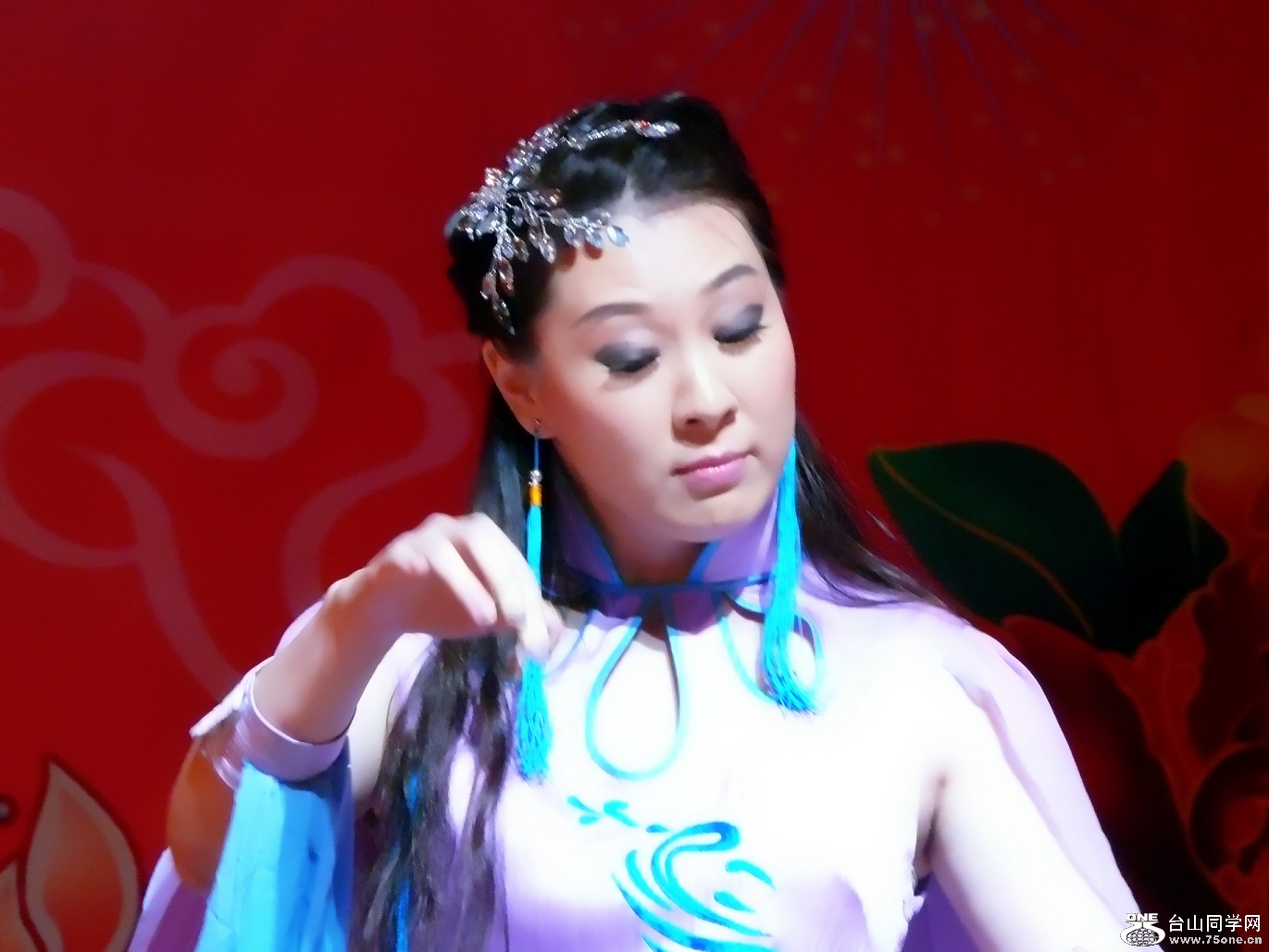 l2490023_conew1.jpg