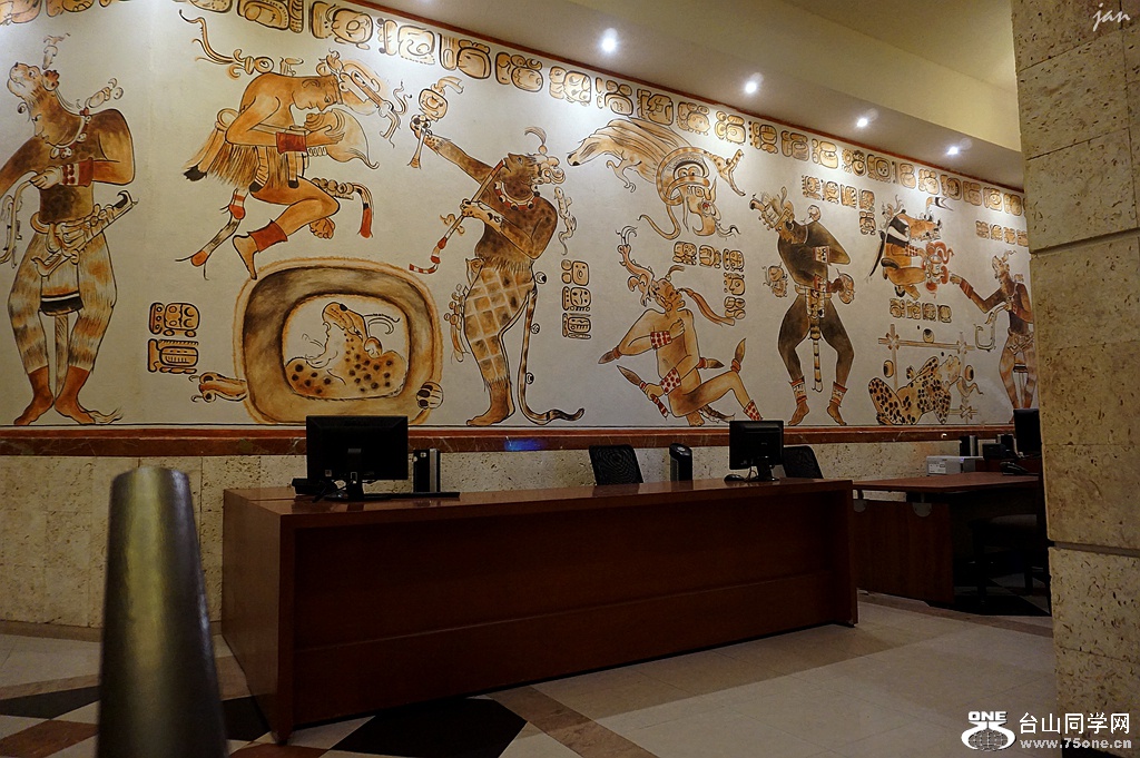 DSC08087_.jpg