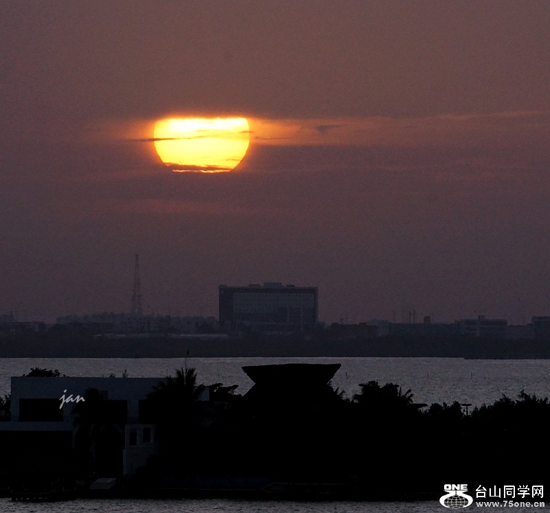 DSC08040_.jpg