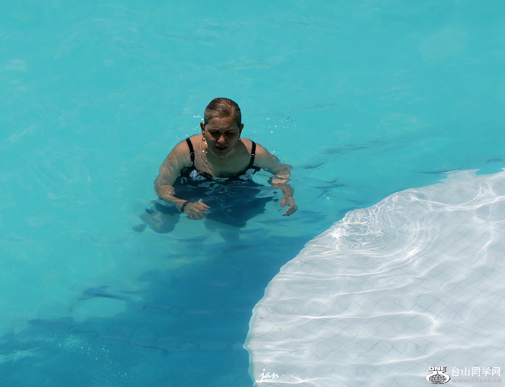 DSC07427_.jpg