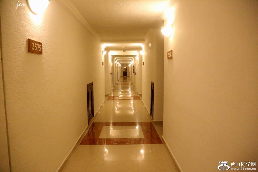 IMG_4012_a.jpg