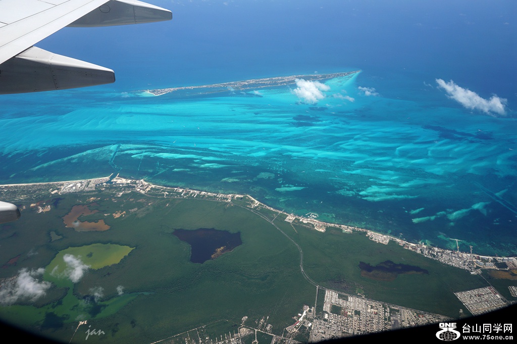 DSC08884_.jpg