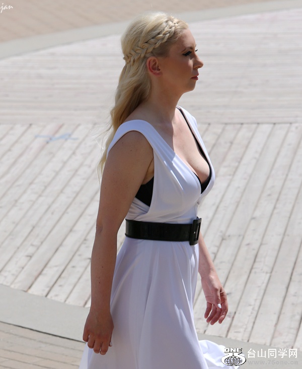IMG_9012_a.jpg