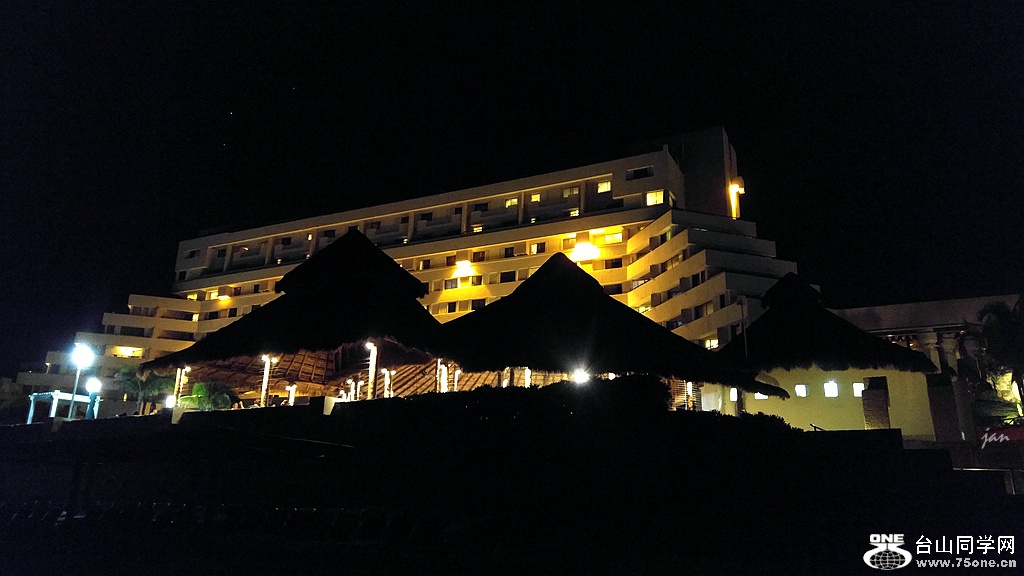 20160826_215646_HDR.jpg