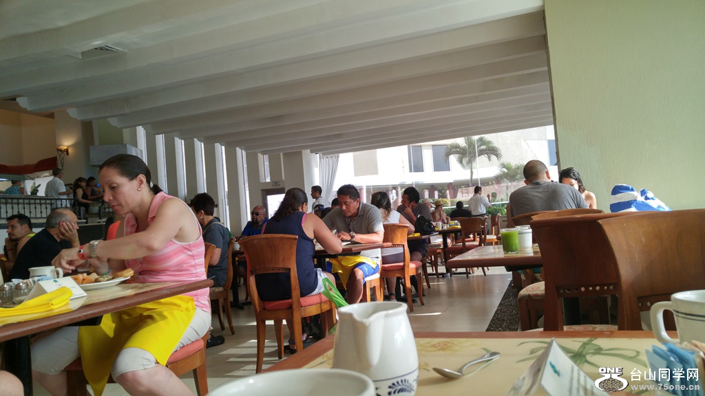 20160828_084106_HDR.jpg