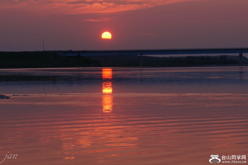 DSC04994_.jpg