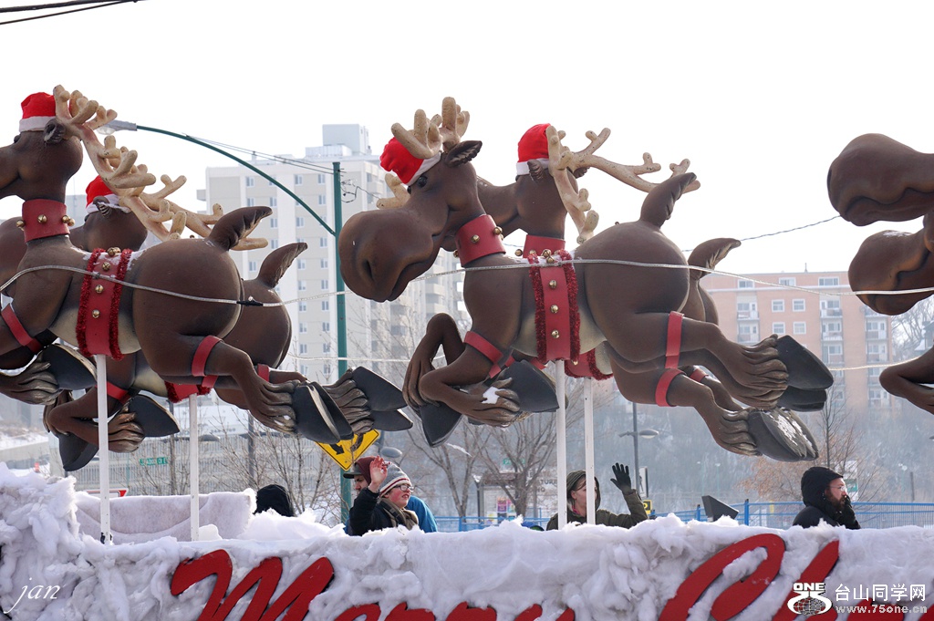 DSC05347_.jpg
