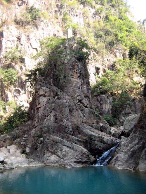 Ƭ 045.jpg
