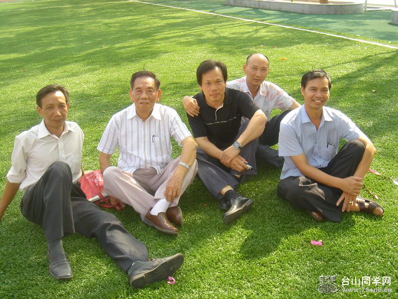 011.JPG