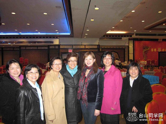 Ƭ 077.jpg